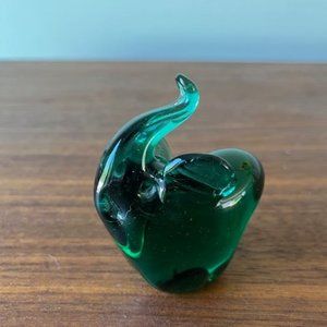 Emerald Green Art Glass Elephant Figurine Paperweight 3" x 3"